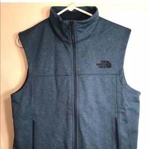 Men’s New North Face Canyonwall Blue Small Vest